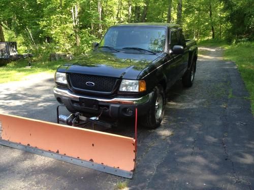 2001 ford ranger xlt extended cab pickup 4-door 4.0l with plow &amp; cap
