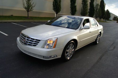 No reserve 2007 cadillac dts leather seats wood trim sunroof navigation dvd