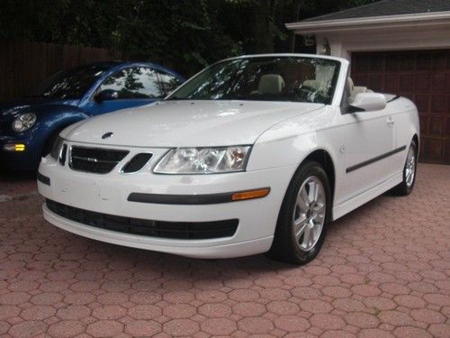 2007 saab 9.3 2.0t converitble turbo fully loaded clean carfax  very clean