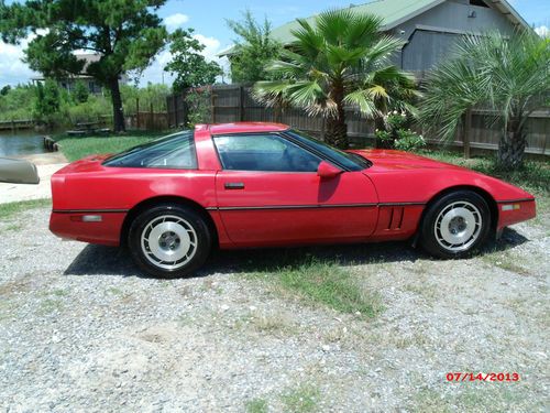 1987 corvette red/targa
