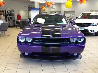 Plum crazy, srt8, hard to find!, brand new!, 6 speed manual, take a look