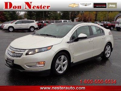2011 chevy volt premium electric save gas navigation leather bose heated seats