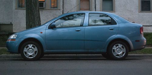 2004 chevrolet aveo base sedan 4-door 1.6l