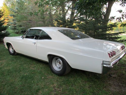 1965 chevrolet impala hardtop              65 chevy