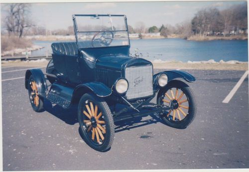 Ford model t truck, looks and runs good!