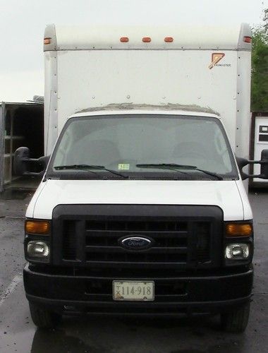 2008 ford e-350 box/cargo truck super duty 16 ft gas automatic &lt; 65,000mi