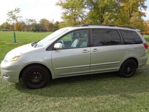 20006 toyota sienna xle limited, fully loaded, navi, ltr, rear entertainment