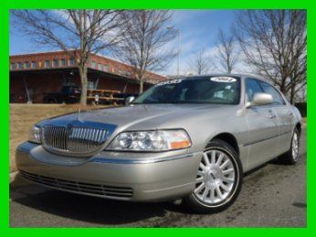 4.6l leather one owner veteran owned clean carfax extra clean will go fast 116k