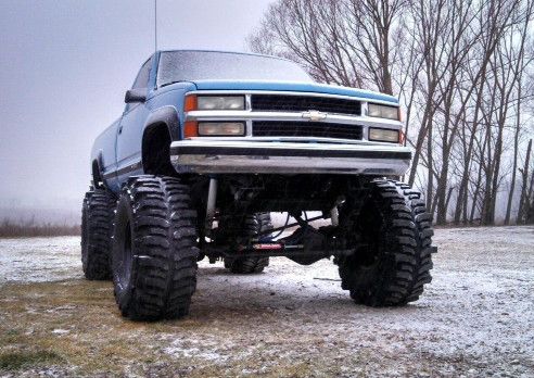12' lifted 4  x 4 chevy truck