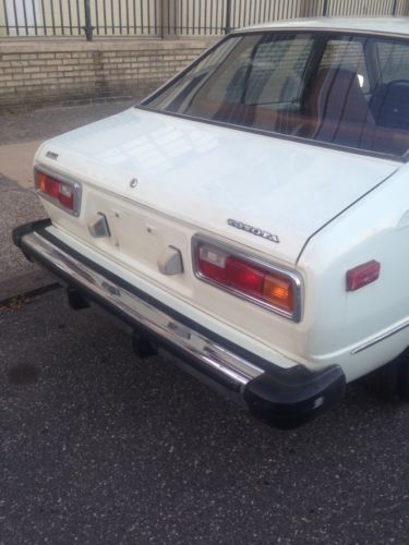 Purchase used 1976 Toyota Corolla Deluxe DLX Sedan 4-Door ... Purchase used 1976 Toyota Corolla Deluxe DLX Sedan 4-Door ...