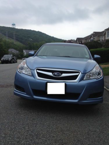 2011 subaru legacy 2.5i premium. like new. hardly used. drove (800 miles a mth)