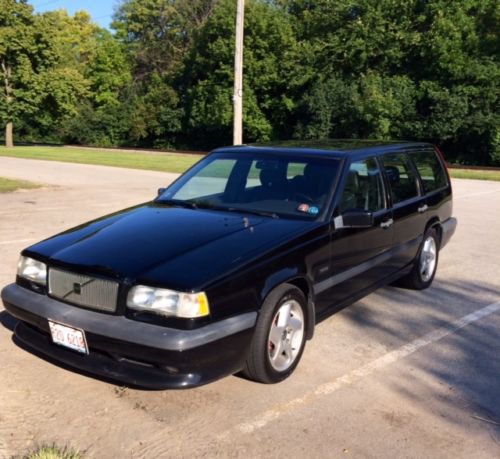 1995 volvo 850 t5-r wagon rare! black. owned since 1997.