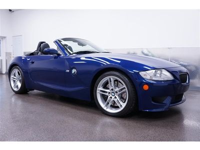 Convertible with only 16k miles! fast! navigation - luxury sports car!