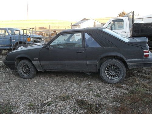 1985 ford mustang gt 5.0
