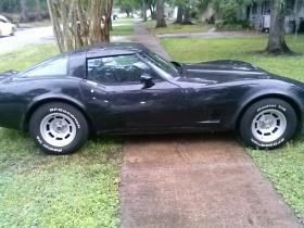 81 corvette auto black on black
