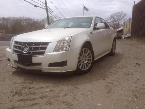 2011 cadillac cts4 awd alloy wheels, leather interior luxury model power