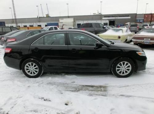 2011 toyota camry hybrid sedan 4-door 2.4l,24k mi