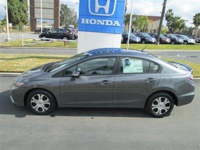2013 civic hybrid with leather 44mpg forward collision/lane departure warning cd