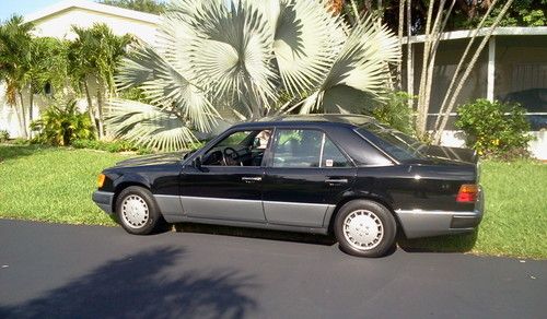 1992 mercedes-benz 300d 2.5 sedan 4-door 2.5l