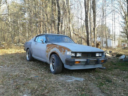 1977 toyota celica gt hatchback 2-door 2.2l