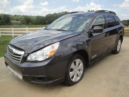 2011 subaru outback legacy awd limited pzev 2.5i heated leather 1-owner lease