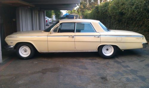 1962 impala 4dr hardtop deluxe, no rust,straight body.
