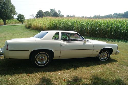 1977 pontiac grand prix v8, show-quality body interior factory muscle car