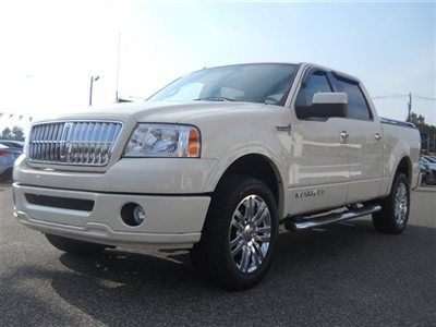 We finance! elite 4x4 leather roof nav chrome 20's 1owner carfax certified!