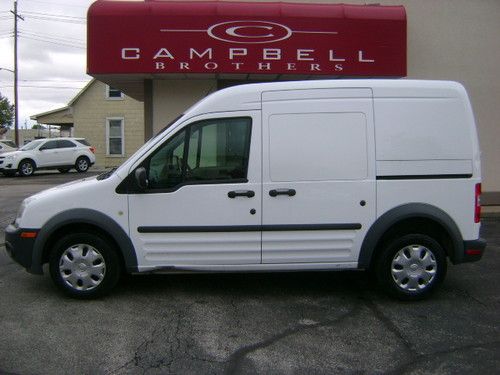 2010 ford transit connect xl cargo van one owner corporate lease great on gas!!!