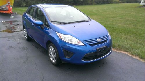 2011 ford fiesta 4 door sedan - $6,000 less than others here!