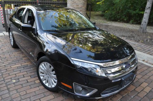 2010 ford fusion hybrid .no reserve.leather/moon roof/camera/rebuilt/salvage
