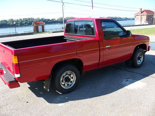 Does nissan make a 4 cylinder truck #9