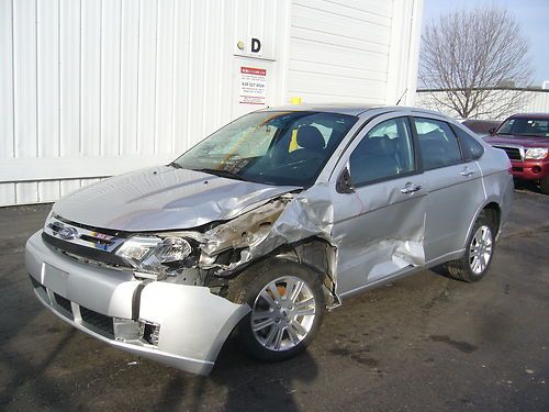 Runs leather moonroof alloy repairable rebuildable damaged salvage no reserve