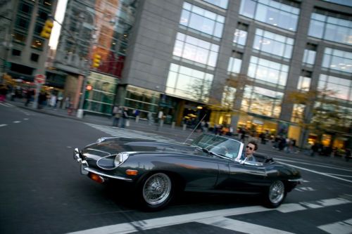 1969 jaguar e-type: rare and beautiful color combo, strong runner, ready to go.