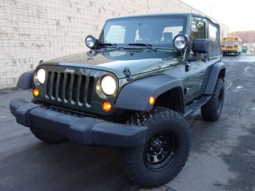 Jeep wrangler 4wd 4x4 leather x 6-speed manual soft top autocheck no reserve