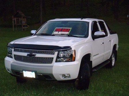 2007 z71 chevy avalanche with only 39,000 miles