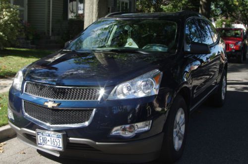 2009 chevrolet traverse ls awd sport utility 5-door 3.6l