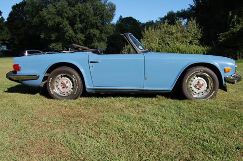 1975 triumph tr6 convertible blue with black interior. nice rust free