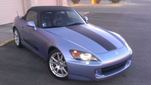 2004 honda s2000 roadster *immaculate low mileage* vtec 2.2l 6 speed