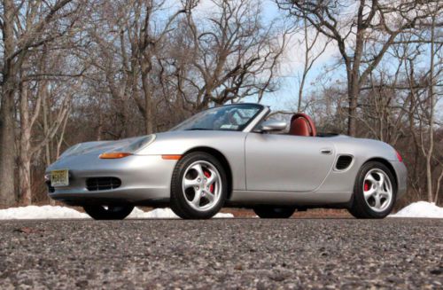 Artic silver w/ boxster red leather nice convertible female owned!