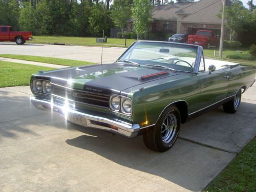 1969 plymouth gtx convertible, all original unrestored ( roadrunner / charger )
