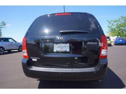 2014 kia sedona lx