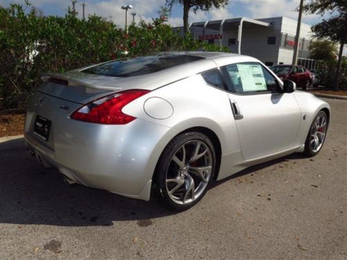 2014 nissan 370z base