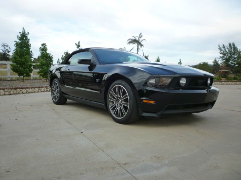 2010 ford mustang gt