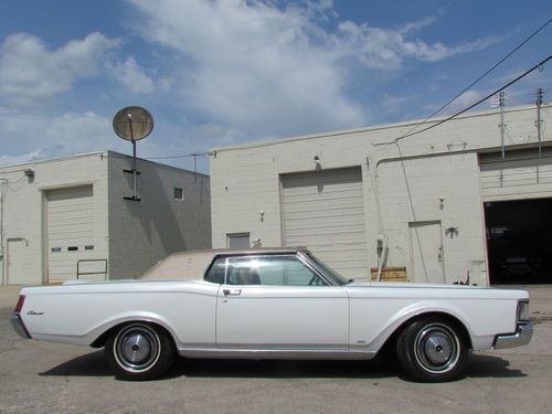 1971 lincoln mark iii~amazing pearl white paint job~rust free~no reserve!