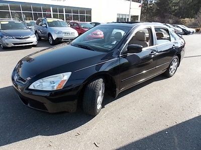 2004 honda accord ex sedan, two owners, no accidents, moonroof, power seats