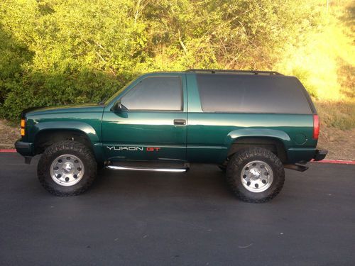 1995 green gmc yukon gt