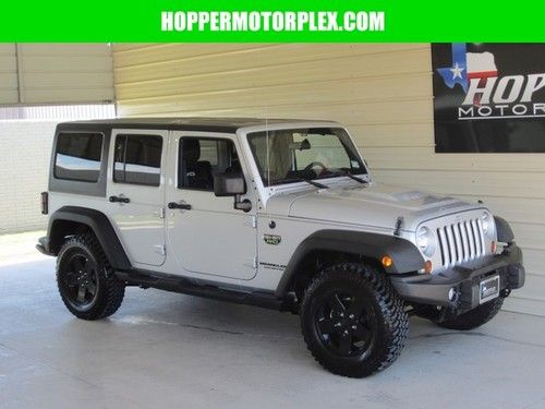 2012 jeep wrangler unlimited rubicon - call of duty mw3