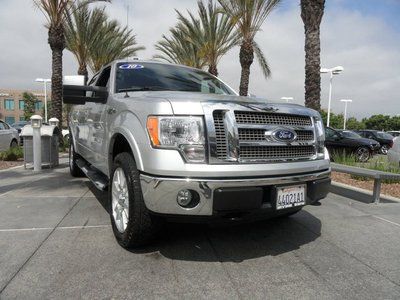 Lariat plus  truck 5.4l nav awd  4x4 clean carfax excellent cond low miles