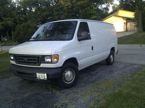 2003 ford e150 super duty cargo van - runs great, cold ac, ford serviced